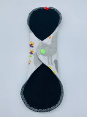 10” moderate flow cloth reusable pads “Como se llama?”